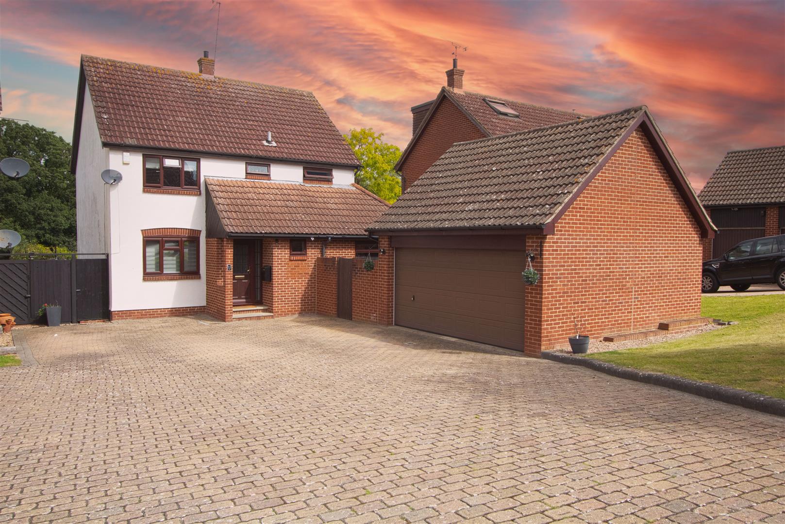 Anvil Way, Billericay Parabar Estates